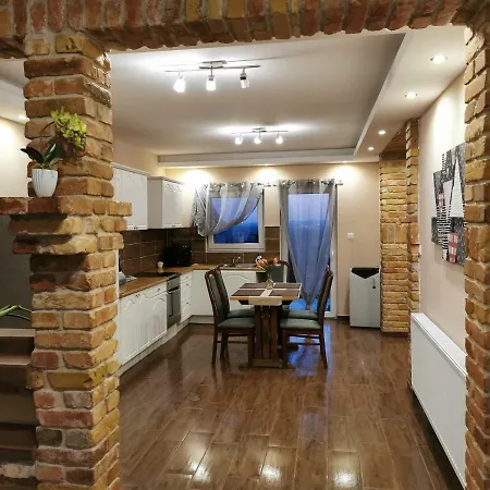 Somlyo Villa Fot